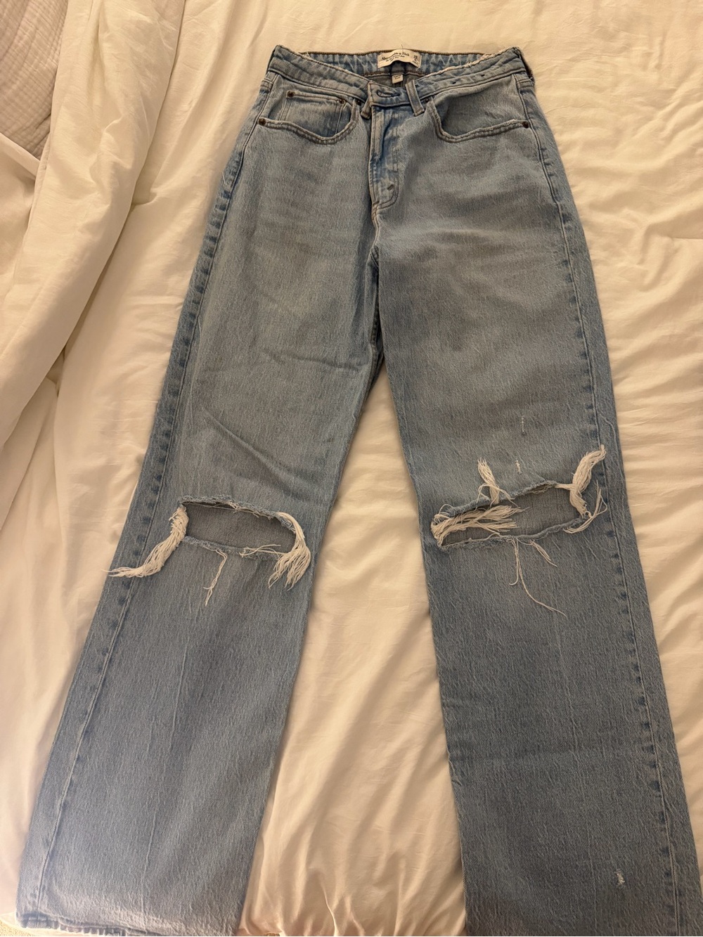 Abercrombie & Fitch 90s Relaxed Jean High Rise